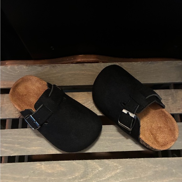 Black and Brown Suede Clogs with Buckle - Picture 3 of 6